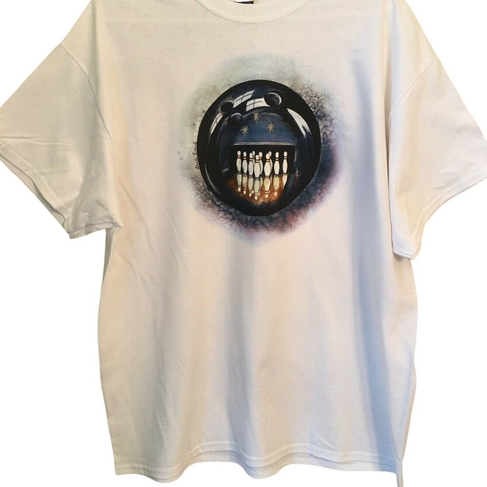 Bowling Ball T Shirt Unisex XL White Gildan Brand NWOT NEW